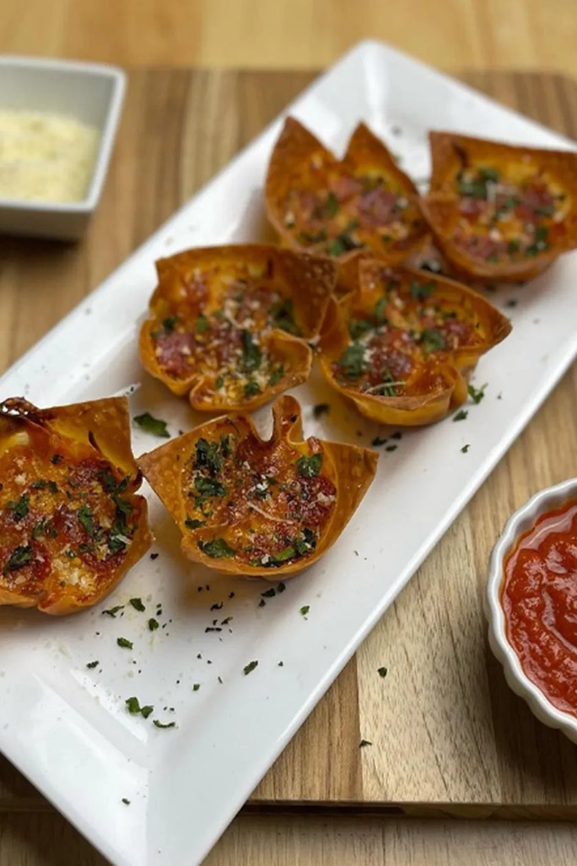 Bite Sized Pizza Wonton Cups